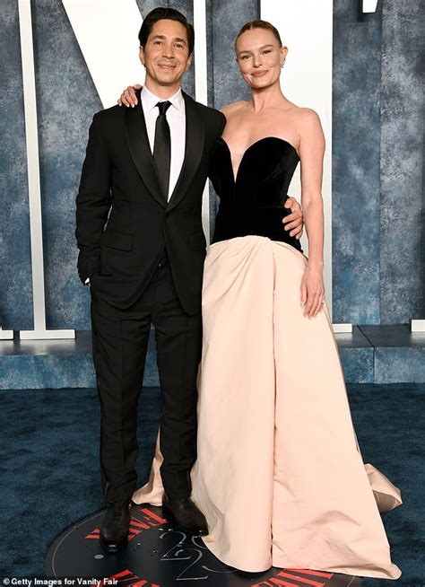 Kate Bosworth, Justin Long Had Impromptu, Casual Wedding:。